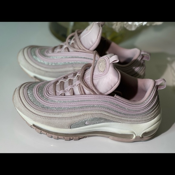 Nike Air Max SIze 7.5 - Picture 2 of 7